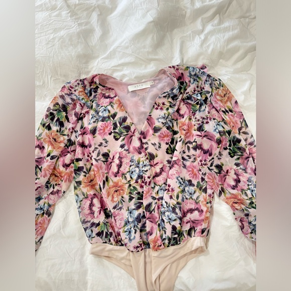 Astr The Label Floral Bodysuit - Picture 2 of 2